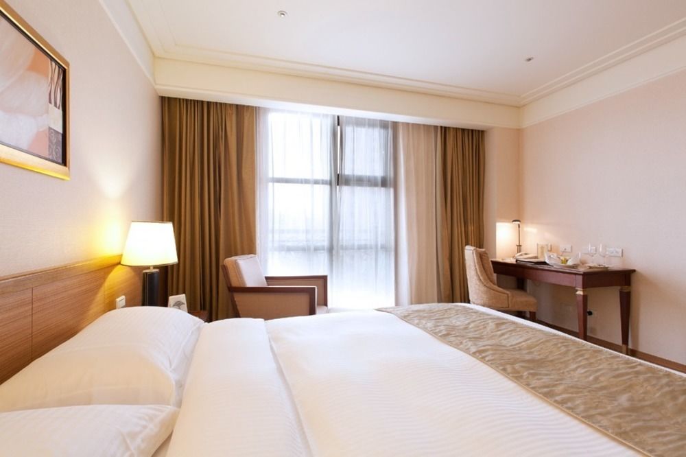 Fullon Hotel Taoyuan Zewnętrze zdjęcie
