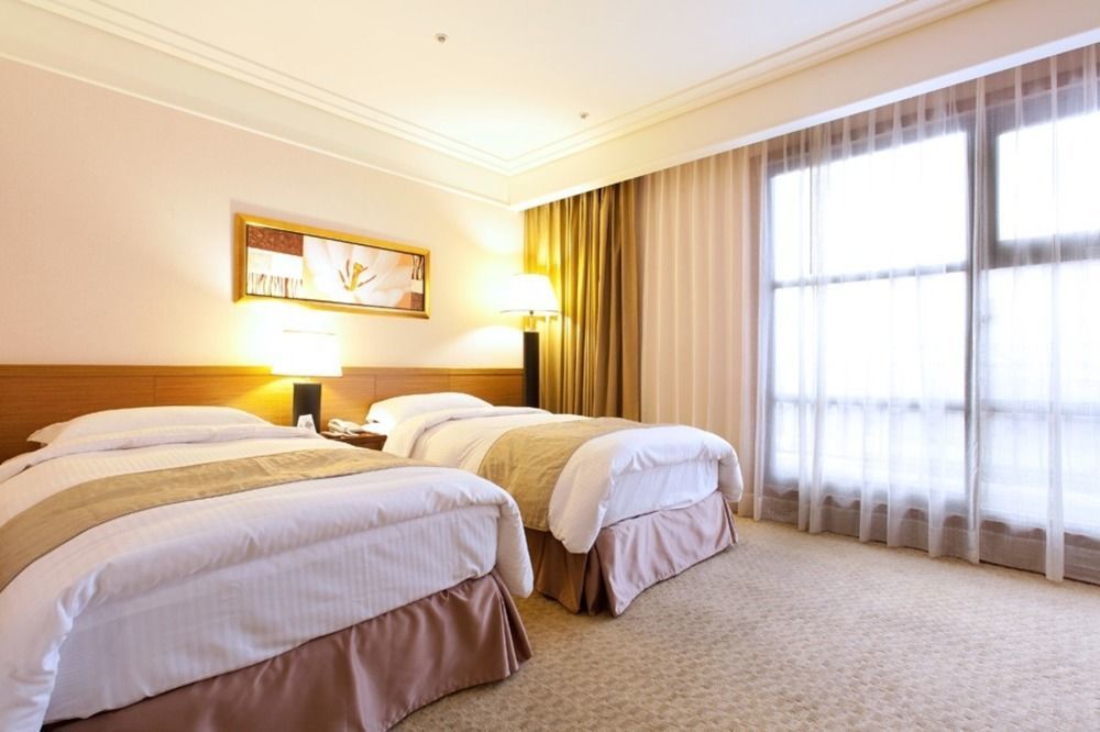 Fullon Hotel Taoyuan Zewnętrze zdjęcie