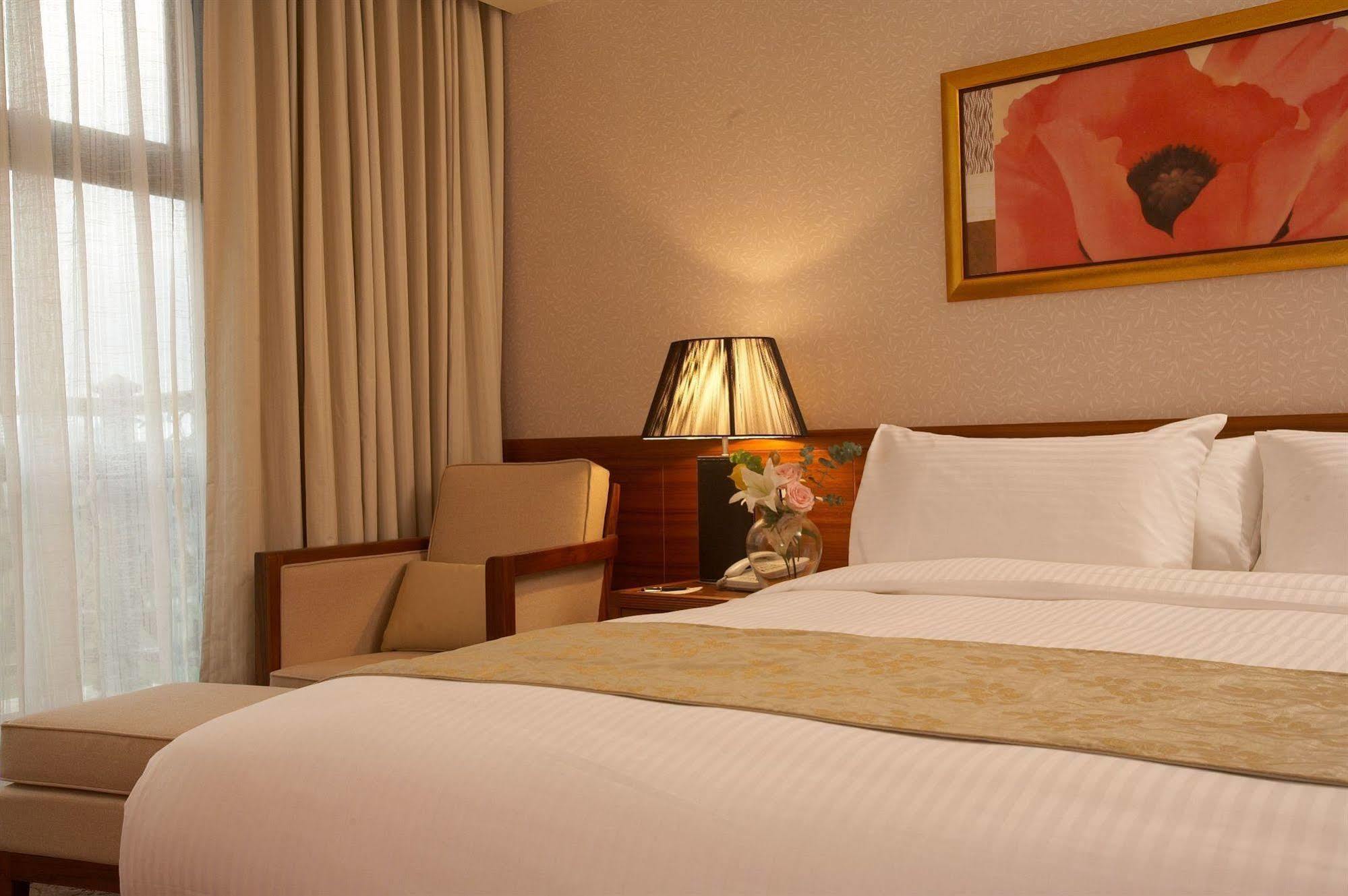 Fullon Hotel Taoyuan Zewnętrze zdjęcie